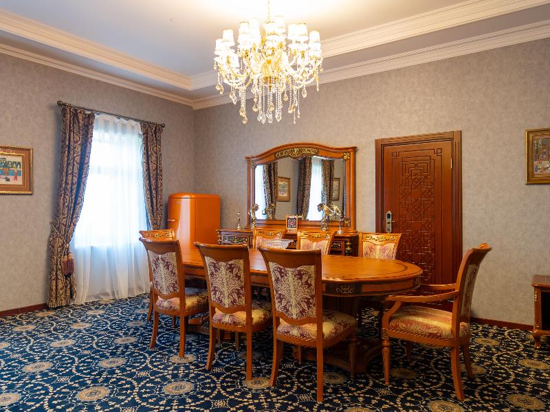 Shah Palace Luxury Museum Hotel - Oda