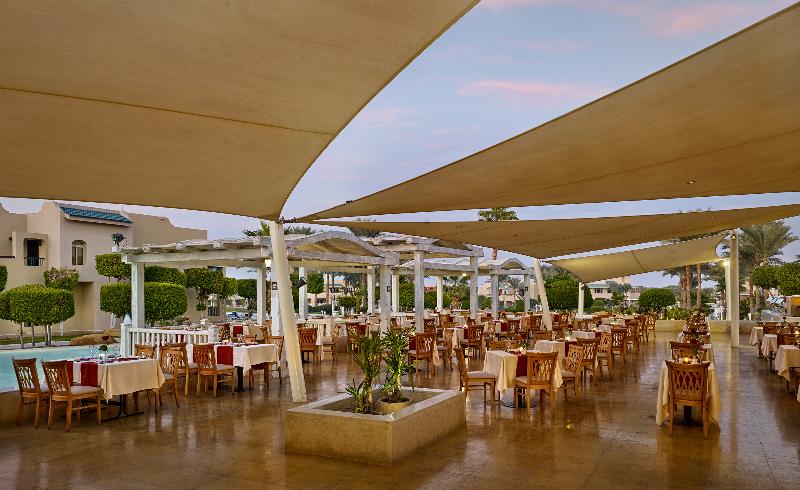 Coral Sea Holiday Resort & Aqua Park - Restoran