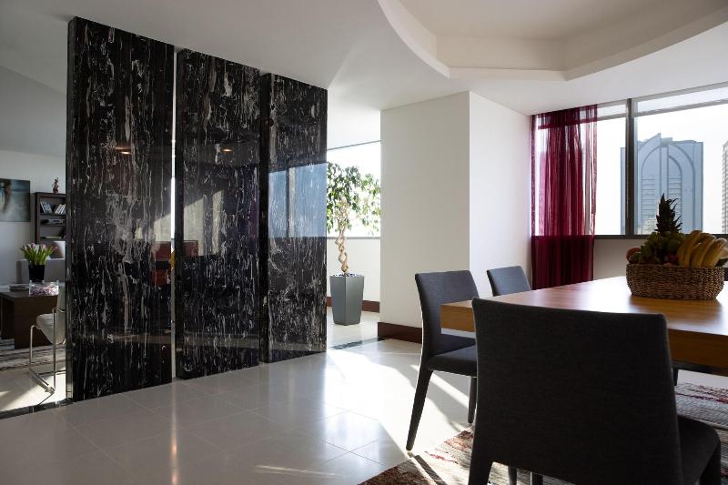 Jumeirah Living World Trade Centre Residence - Oda