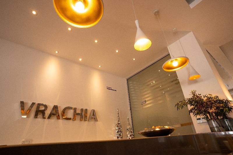 Vrachia Beach Hotel & Suites - Adults Only - Lobi