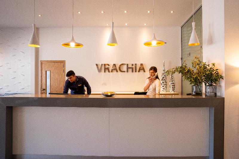 Vrachia Beach Hotel & Suites - Adults Only - Lobi
