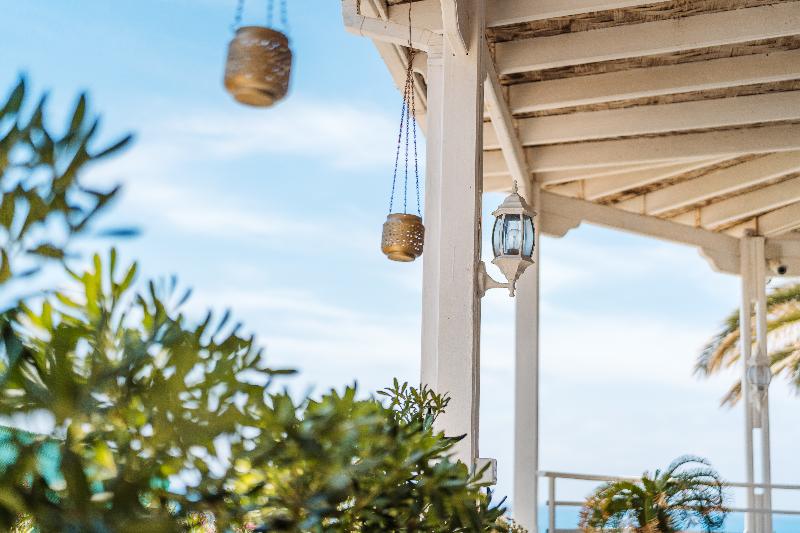 Vrachia Beach Hotel & Suites - Adults Only - Genel