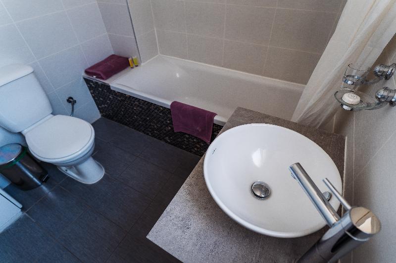 Vrachia Beach Hotel & Suites - Adults Only - Oda