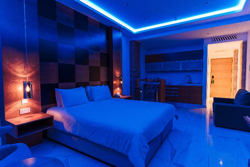 Vrachia Beach Hotel & Suites - Adults Only - Oda