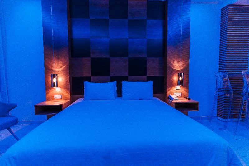 Vrachia Beach Hotel & Suites - Adults Only - Oda