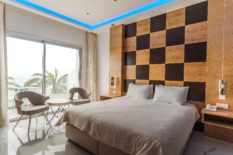 Vrachia Beach Hotel & Suites - Adults Only - Oda