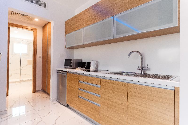 Vrachia Beach Hotel & Suites - Adults Only - Oda