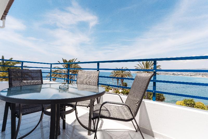 Vrachia Beach Hotel & Suites - Adults Only - Oda