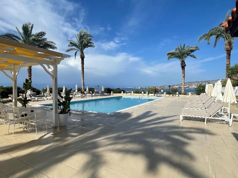 Vrachia Beach Hotel & Suites - Adults Only - Havuz