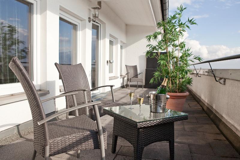 Hotel Asahi Duesseldorf - Teras