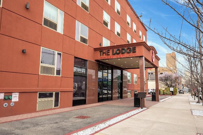 The Lodge Red Hook - Genel