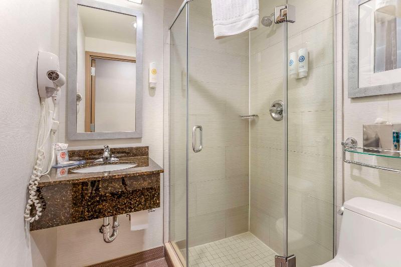 Times Square West Hotel, BW Signature Collection - Oda