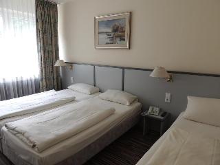 Bahn Hotel Dusseldorf fotoÄŸrafÄ±