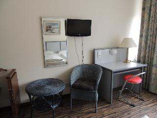 Bahn Hotel Dusseldorf fotoÄŸrafÄ±