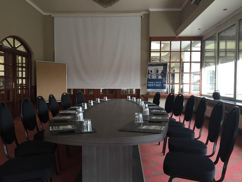 Gladbeck van der Valk Hotel - Toplantı