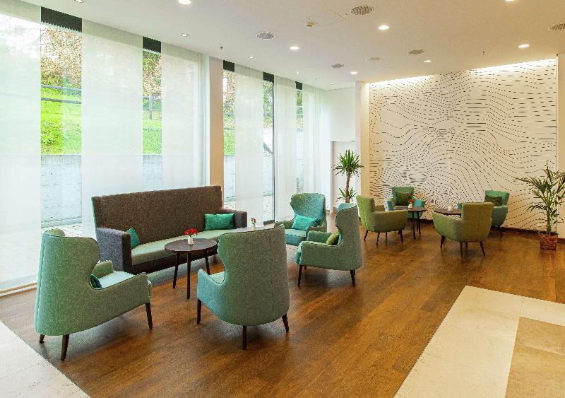 Hilton Garden Inn Davos - Lobi