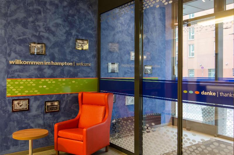 Hampton Inn Nuremberg City Centre - Genel