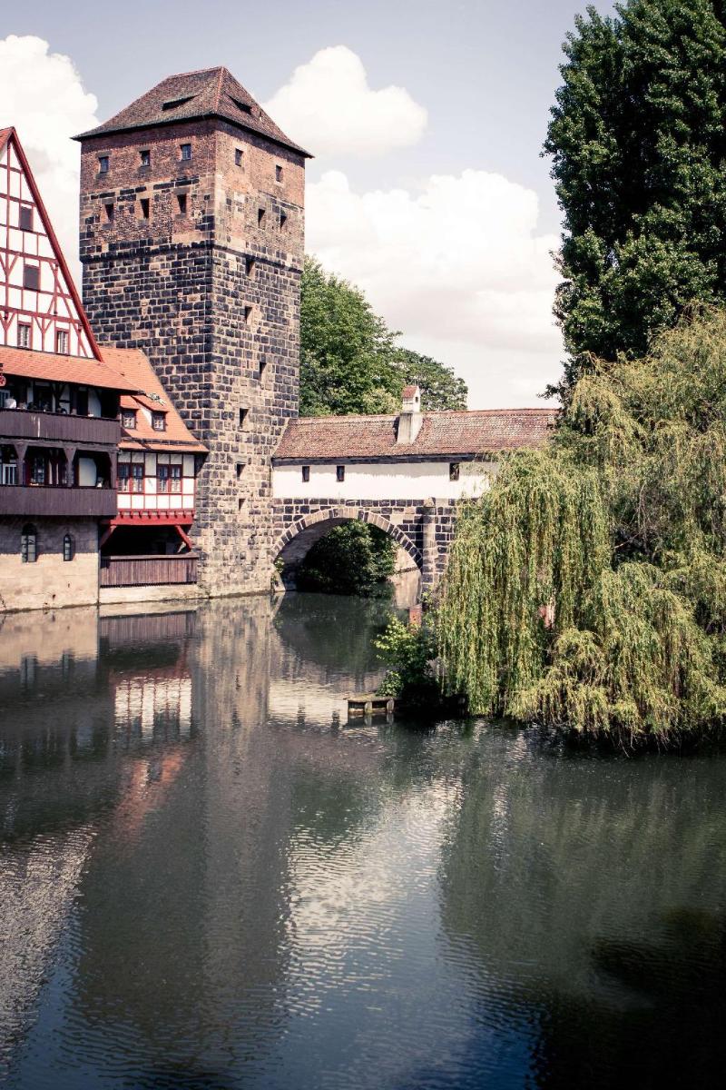Hampton Inn Nuremberg City Centre - Genel