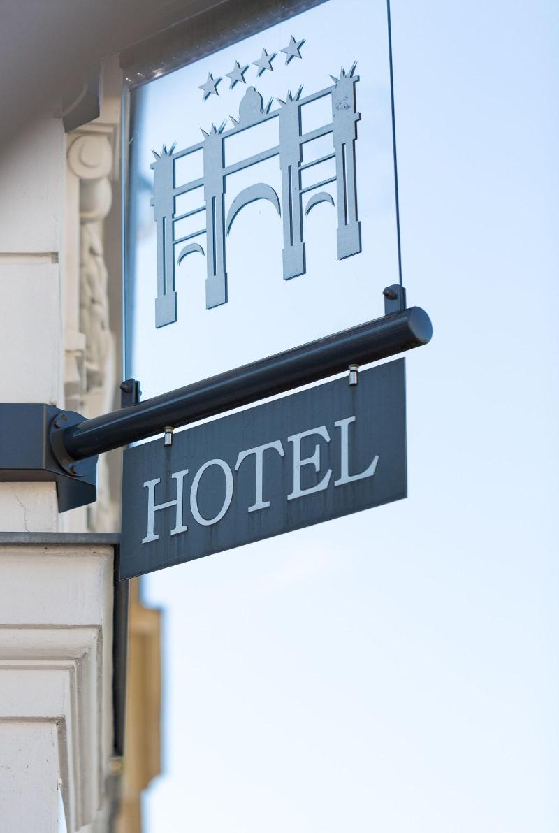 Hotel Brandenburger Tor Potsdam - Genel