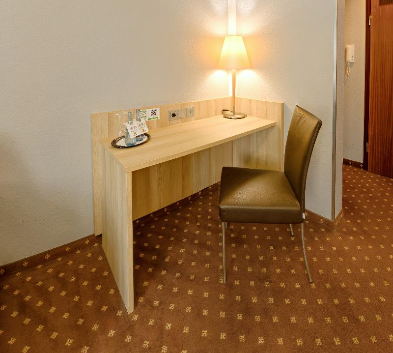 attimo Hotel Stuttgart - Oda