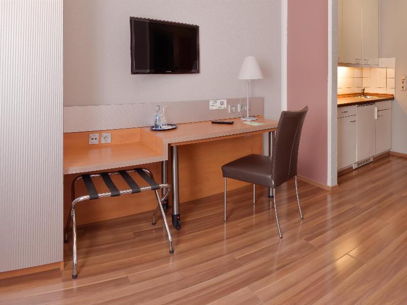 attimo Hotel Stuttgart - Oda