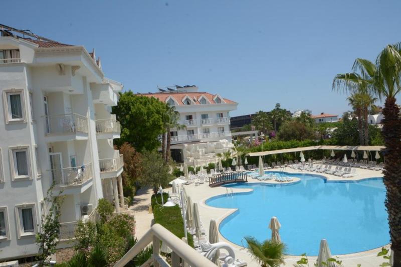 Grand Mir'Amor Hotel - Havuz