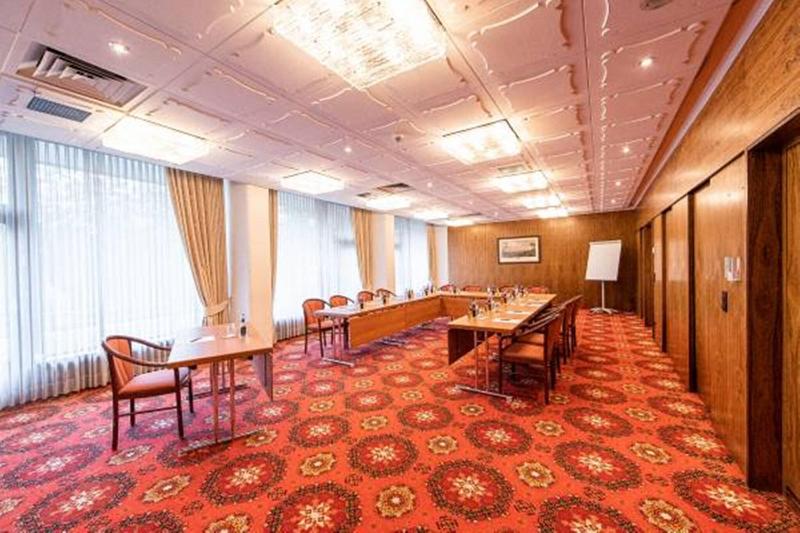PLAZA Hotel Gelsenkirchen - Toplantı