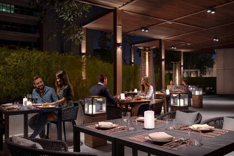 Park Arjaan by Rotana - Restoran