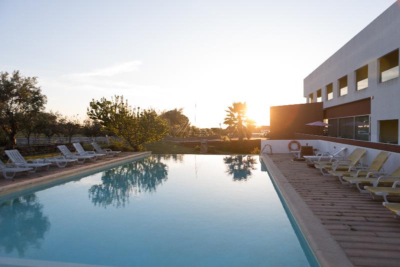 Monte Filipe Hotel & Spa - Havuz