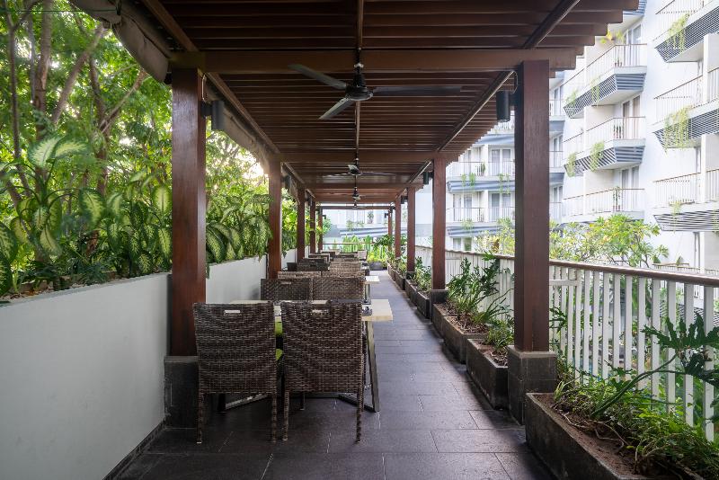 EDEN Hotel Kuta Bali - Restoran