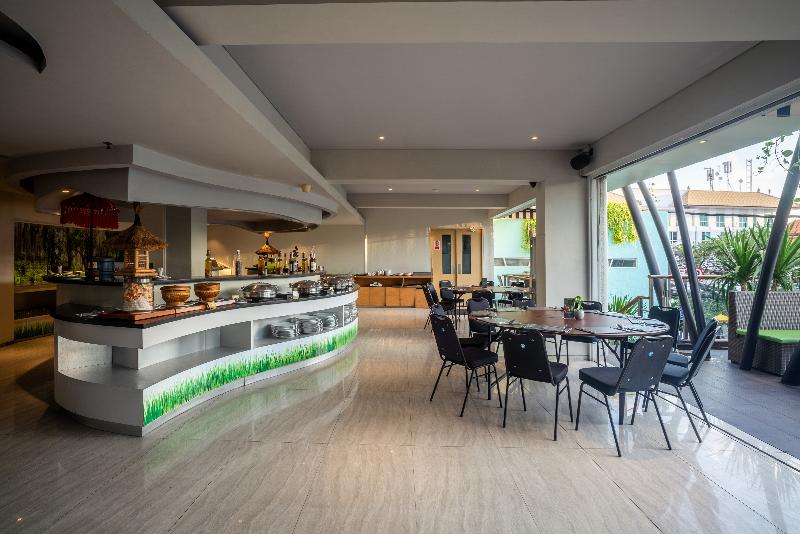 EDEN Hotel Kuta Bali - Restoran