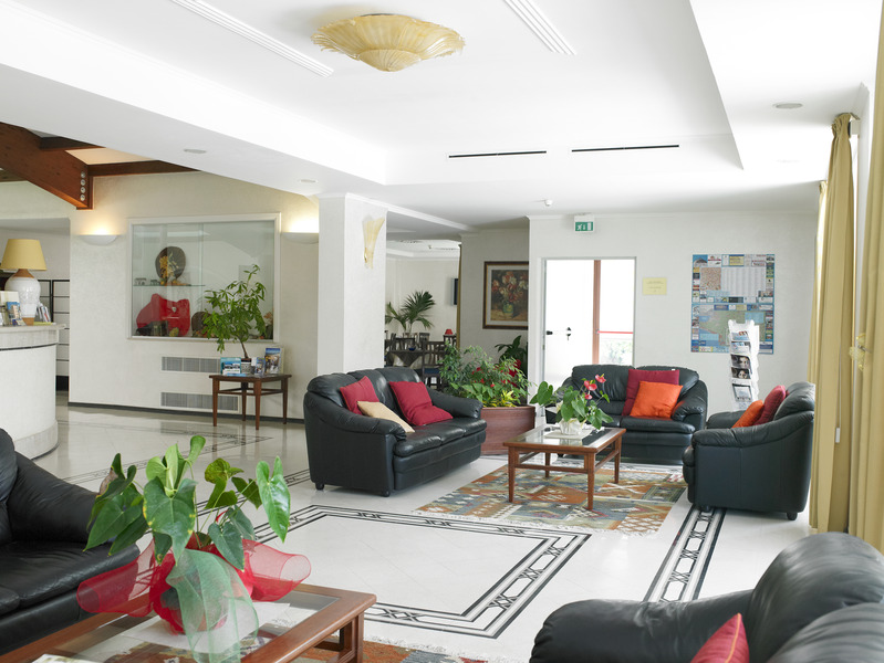 Le Torri Hotel - Lobi