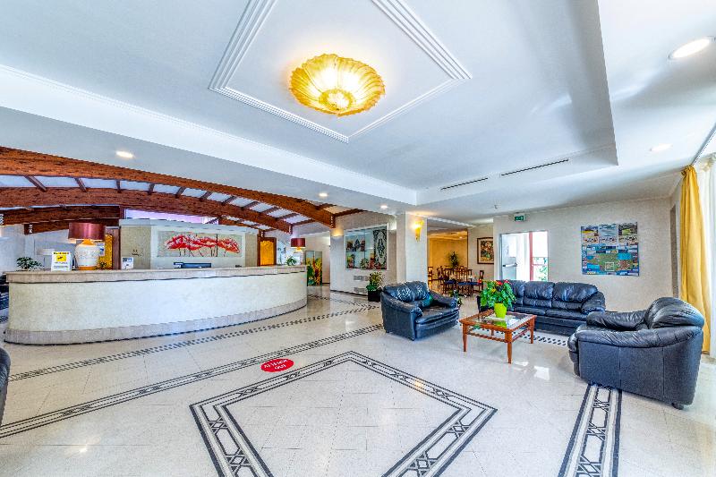 Le Torri Hotel - Lobi