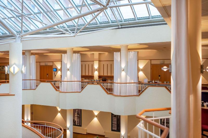 Radisson Blu Hotel Karlsruhe - Lobi