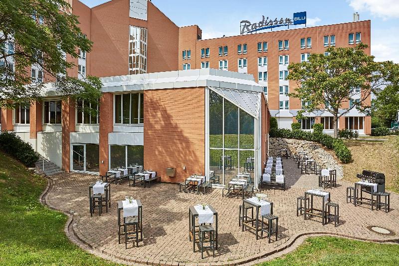 Radisson Blu Hotel Karlsruhe - Genel