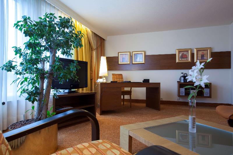 Radisson Blu Hotel Karlsruhe - Oda