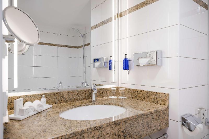 Radisson Blu Hotel Karlsruhe - Oda