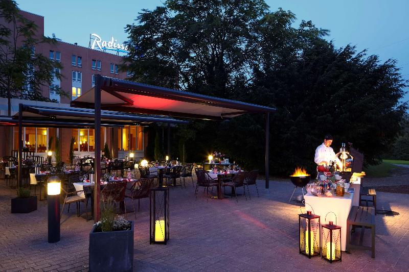 Radisson Blu Hotel Karlsruhe - Restoran