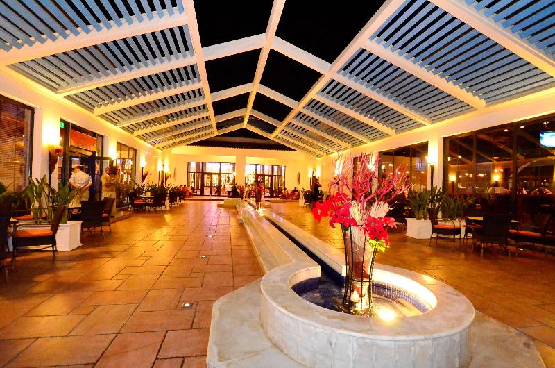 Reef Oasis Blue Bay Resort - Bar