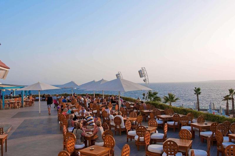 Reef Oasis Blue Bay Resort - Bar