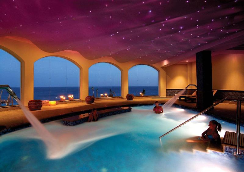 Reef Oasis Blue Bay Resort - Aktivite