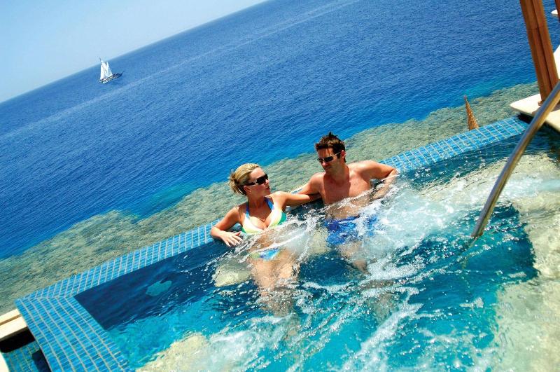 Reef Oasis Blue Bay Resort - Aktivite