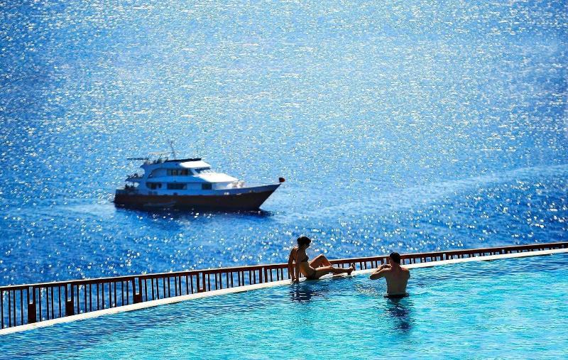 Reef Oasis Blue Bay Resort - Havuz
