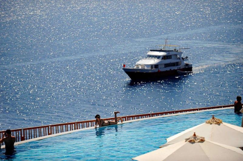 Reef Oasis Blue Bay Resort - Havuz