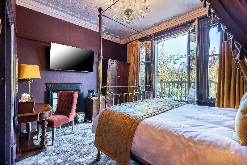 Hotel Clementine - Oda