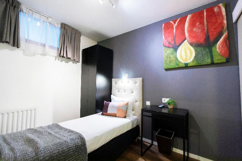Quentin England Hotel - Oda