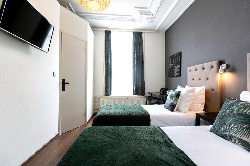 Quentin Amsterdam Hotel - Oda