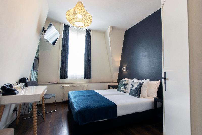 Quentin Amsterdam Hotel - Oda
