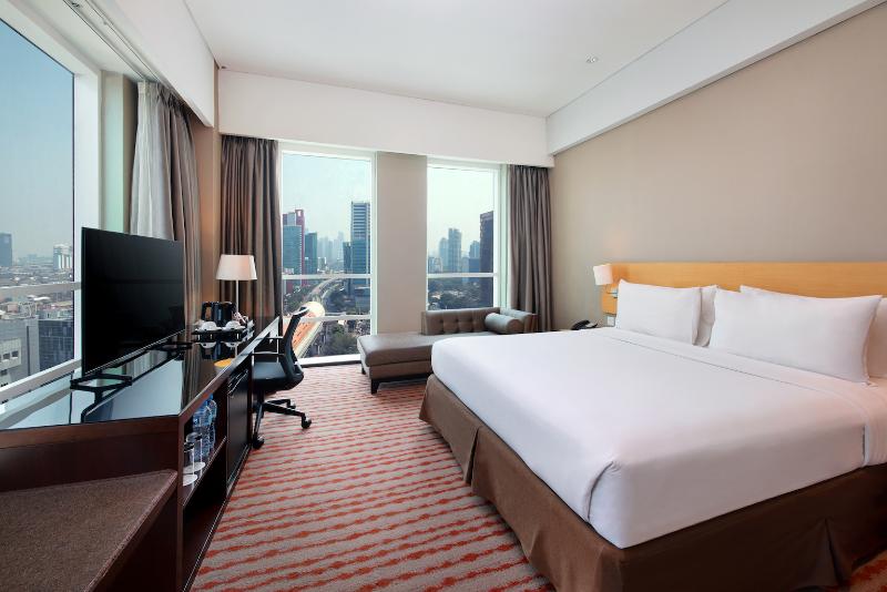 JS Luwansa Hotel And Convention Center - Oda