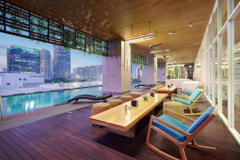 JS Luwansa Hotel And Convention Center - Havuz